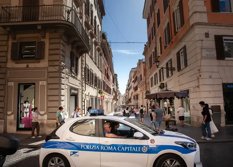Roma furti